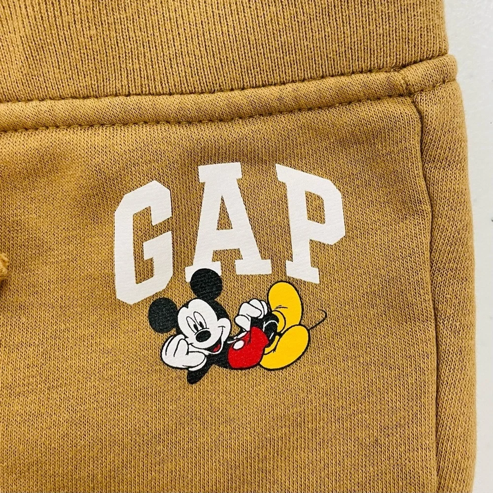 Gap x Disney Mickey Mouse 2 Piece Set Boys 6-12M Girls Sweatsuit Acorn Brown